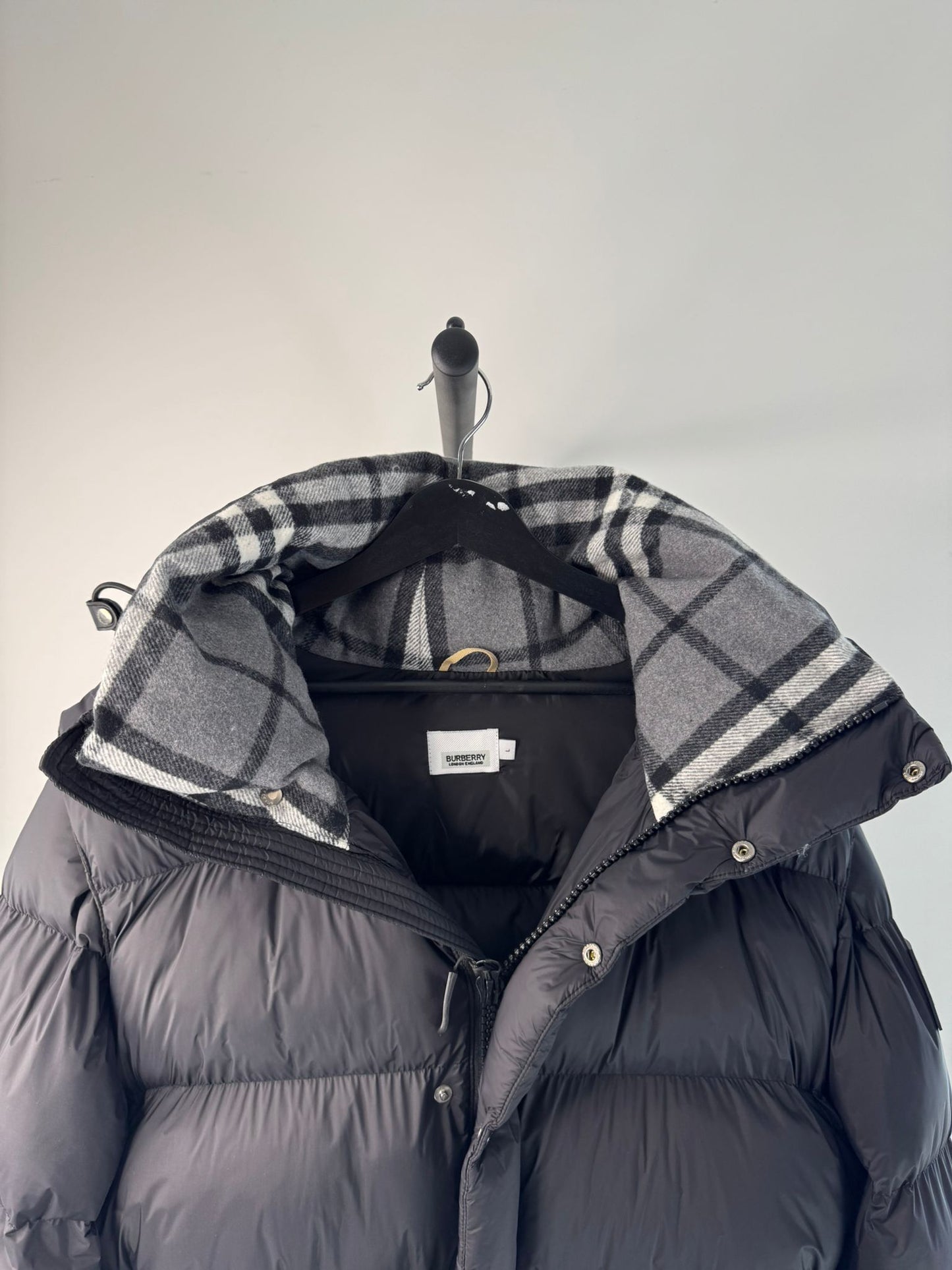 Burberry London England Quilted Down Puffer Jacket – Black (Pre-Loved)