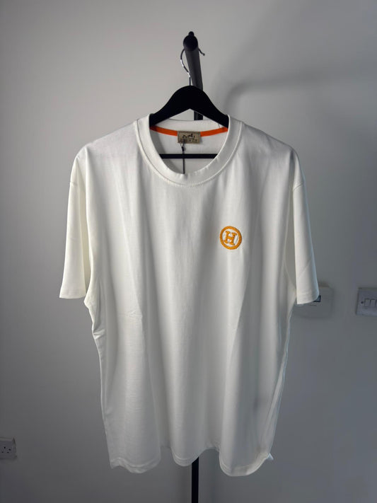 Hermès H Logo Embroidered T-Shirt – White (Pre-Loved)